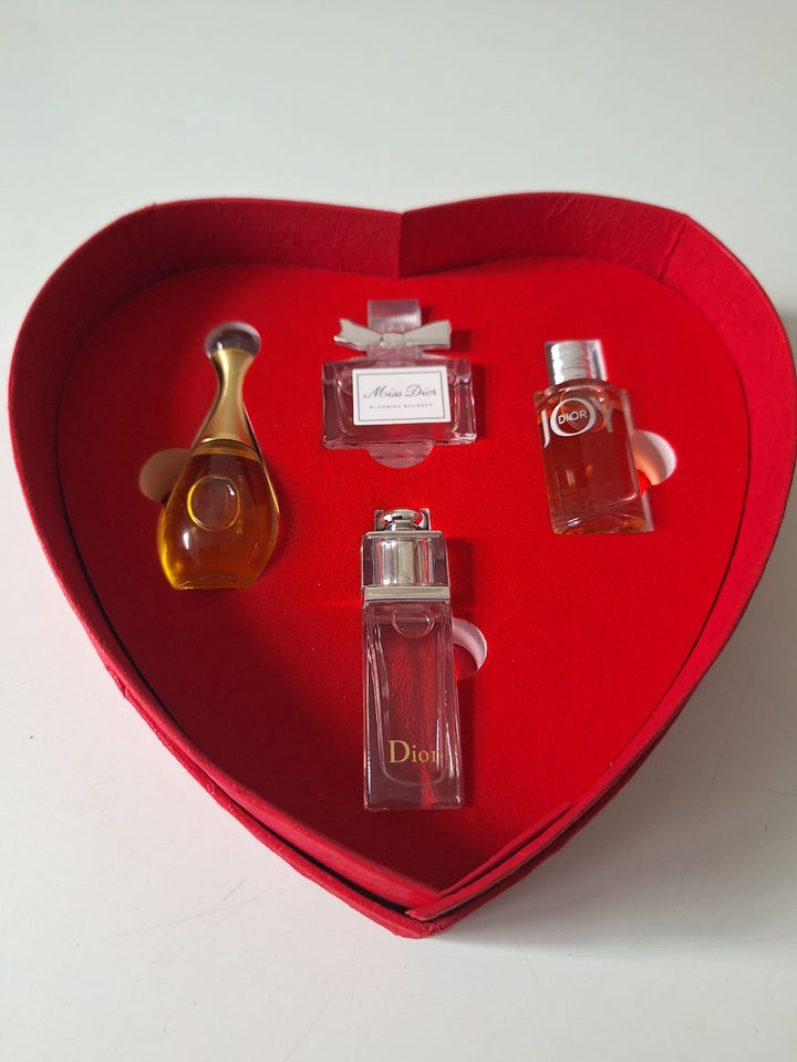 Dior heart shaped 4pc set