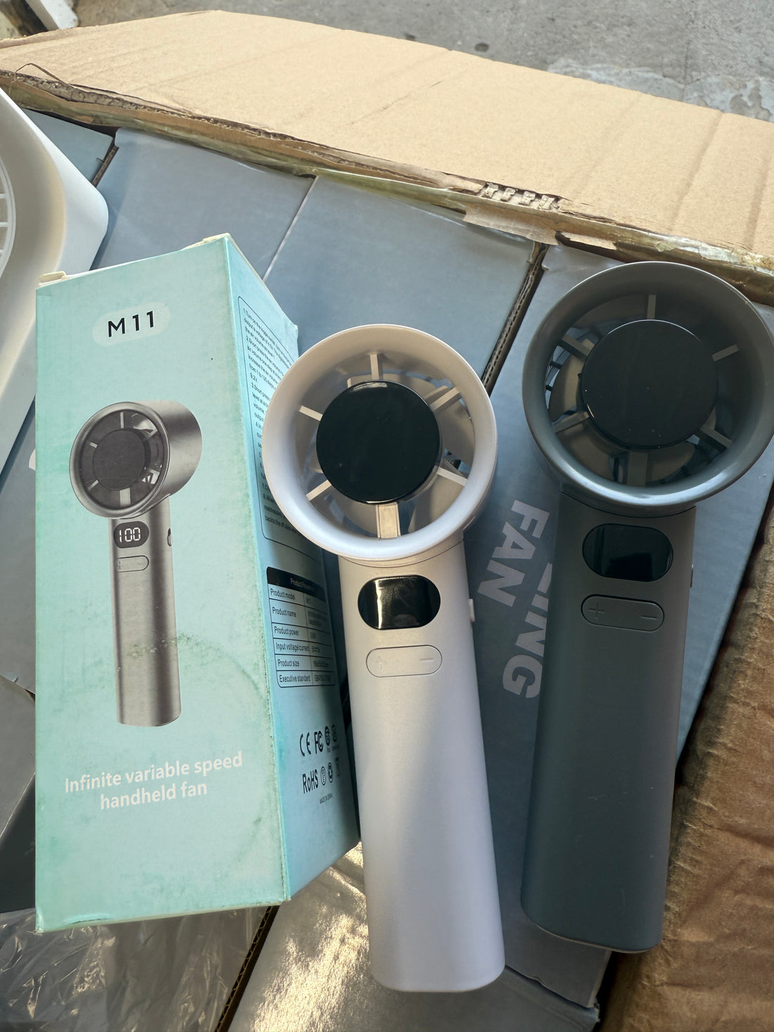 Handheld fan
