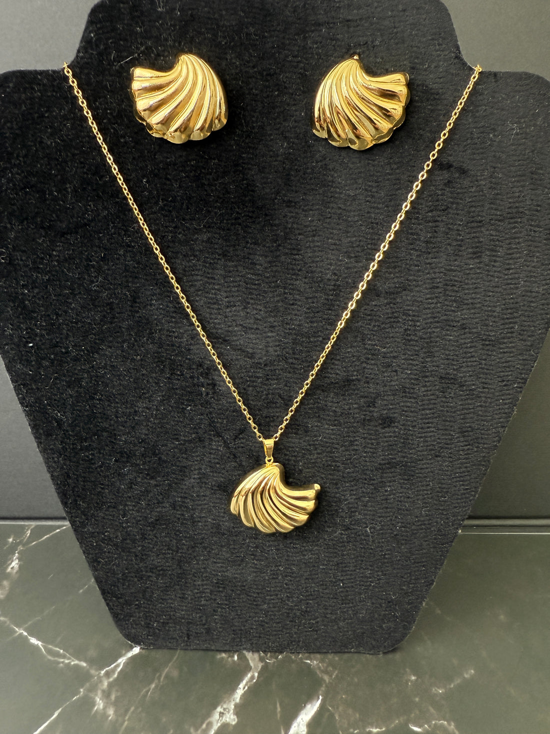 Earrings and Pendant Necklace Set
