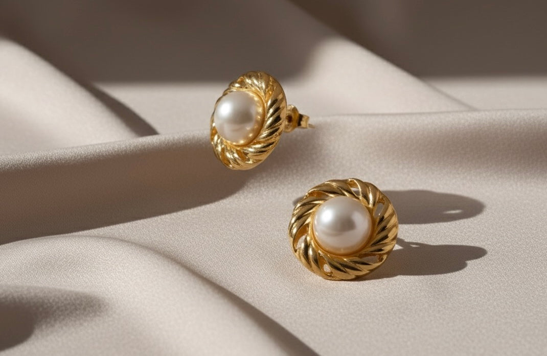 Maris – Pearl of Light | Gold-Plated Rope Circle Earrings with Pearl Centre, Non-Tarnish Lightweight Jewellery for Women | GBL Accessories, UK