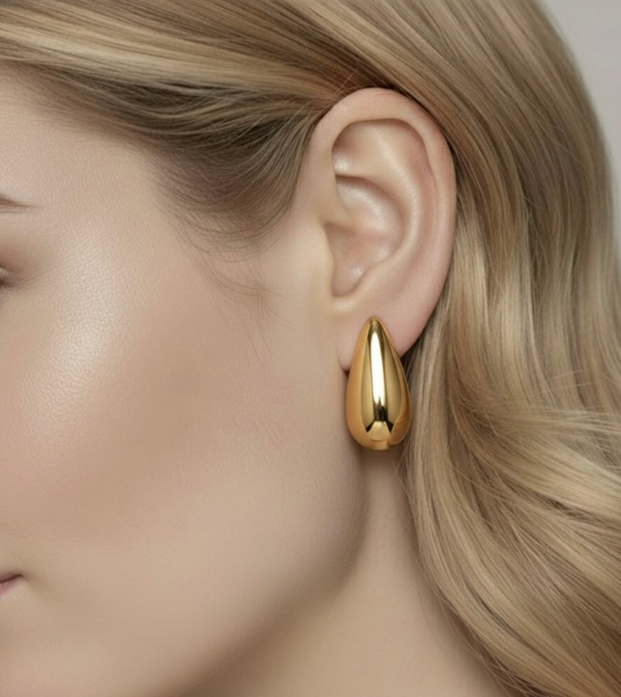 Vera – The Golden Drop | Gold-Plated Teardrop Earrings, Non-Tarnish Lightweight Jewellery for Women | GBL Accessories, UK