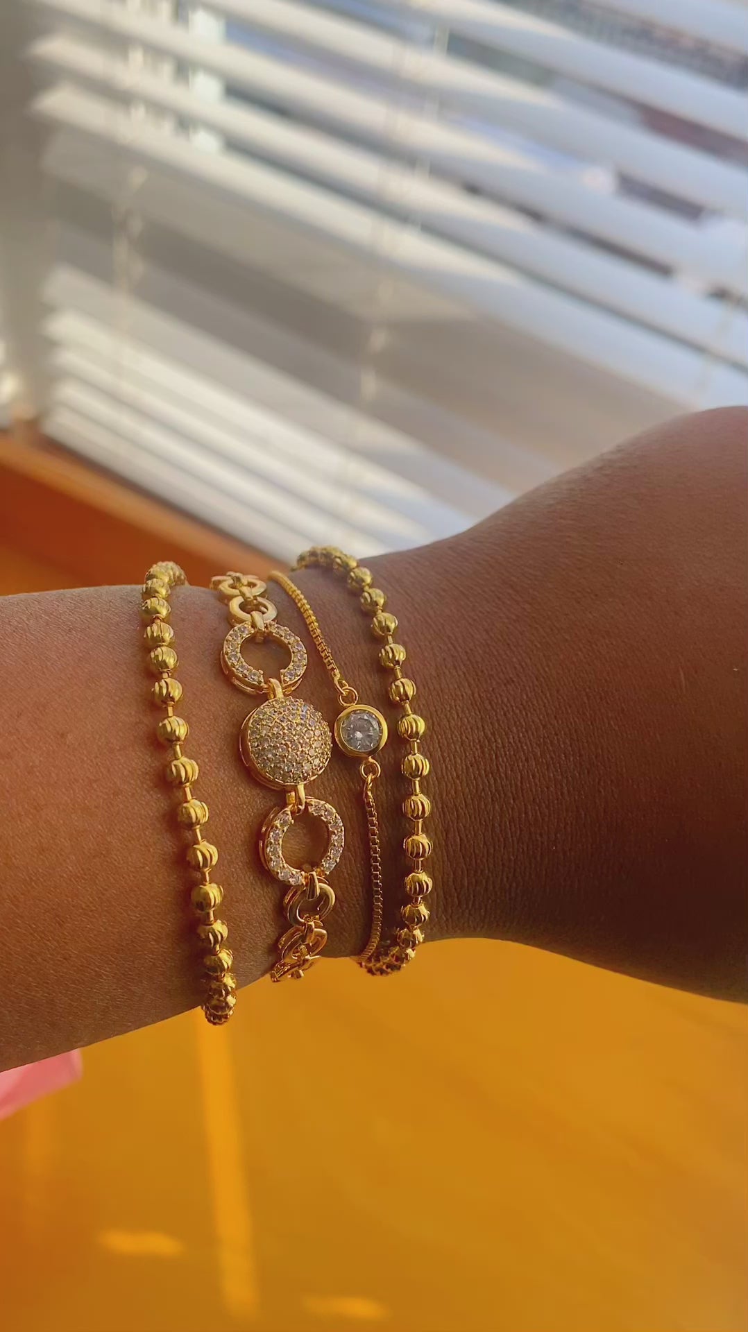 Minimalist Stoned Bracelet